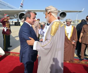 الرئيس السيسى وسلطان عمان يؤكدان ضرورة احتواء التوتر وعدم التصعيد بالمنطقة
