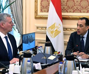 رئيس الوزراء يتابع الموقف التنفيذي للمشروعات الخاصة بصناعات خام الفوسفات