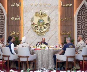 الرئيس السيسي يؤكد على أهمية أن يكون انتقال القوات المسلحة إلى مقر القيادة الاستراتيجية نقلة نوعية