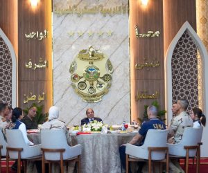 الرئيس السيسي يؤكد دعم وحدة الصف العربي خلال تفقده القيادة الاستراتيجية والأكاديمية العسكرية