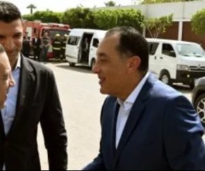 رئيس الوزراء يبدأ جولة موسعة لافتتاح وتفقد بعض مصانع بمدينتى السادات و6 أكتوبر