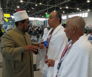 مجمع البحوث الإسلامية يواصل قوافل التوعية بالحج في المطارات والموانئ