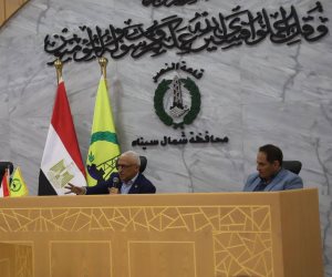محافظ شمال سيناء يؤكد: مشروعات التجمعات التنموية وميناء العريش والسكة الحديد على رأس أولويات الذولة (صور)