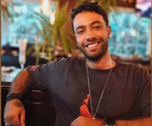 وفاة الفنان الشاب محمد حسن الجندي صاحب شخصية السادات فى فيلم الكنز 2