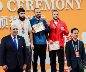 وزير الشباب والرياضة يهنئ بعثة الكونغ فو بالإنجاز التاريخي في كأس العالم