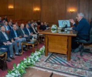 وزير الانتاج الحربي يتابع الأداء المالي والإنتاجي للشركات التابعة