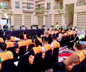  صندوق مكافحة الإدمان يلتقي مجموعة من المتعافين من أبناء منطقة حدائق أكتوبر
