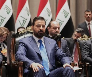 انتقال السلطة التنفيذية في العراق.. علي الزيدي يتسلم مهامه رسميا رئيسا للحكومة وقائدا عاما للقوات المسلحة