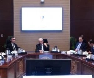 خلال اجتماعه اليوم .. نائب رئيس الوزراء للشئون الاقتصادية يتابع موقف زيادة احتياطى السلع الغذائية