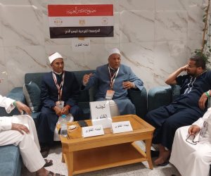 بعثة وعَّاظ الأزهر وواعظاته تبدأ مهامها التوعويَّة بموسم الحج .. ولجنة الفتوى تواصل استقبال استفسارات ضيوف الرحمن
