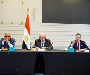 وزير التخطيط يفتتح جلسة مشاورات رفيعة المستوى مع مجموعة البنك الدولي
