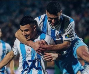 صدام الحسم في الدفاع الجوي.. بيراميدز يتمسك بحلم الدوري وسموحة يترقب قلب الموازين