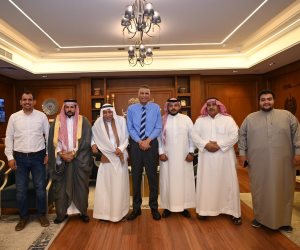 محافظ جنوب سيناء يستمع لمطالب الشيوخ والعواقل ويؤكد استمرار دعم الوديان والتجمعات البدوية (صور) 