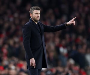 مانشستر يونايتد يجدد عقده مع كاريك حتى 2028 