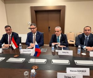 وزير التموين يعقد جلسة مباحثات مع وزيرة الزراعة الروسية