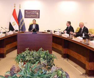 وزير الاتصالات يبحث مع شركة فاوندإيفر Foundever العالمية تعزيز استثماراتها وخططها التوسعية في مصر