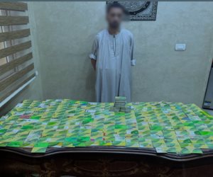 ضبط مدير مخبز بلدى بالقاهرة يجمع بطاقات التموين للاستيلاء على الدعم