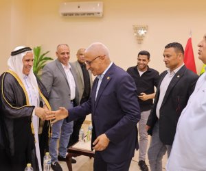 محافظ شمال سيناء يستقبل نواب وقيادات حزبية للتهنئة بعيد الأضحى المبارك (صور)