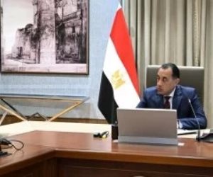 رئيس الوزراء يستعرض مع وزير الاتصالات عددا من ملفات عمل الوزارة ومتابعة المشروعات الجاري تنفيذها