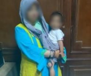 الداخلية تكشف حقيقة الاشتباه في اختطاف طفلة داخل ميكروباص بالجيزة