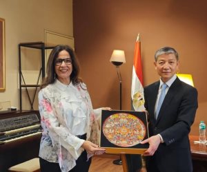 وزيرة الثقافة تبحث مع السفير الصيني سبل تعزيز التعاون الثقافي بين البلدين