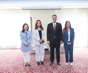 وزيرة التنمية المحلية والبيئة تقوم بزيارة ميدانية لمحافظة البحر الأحمر