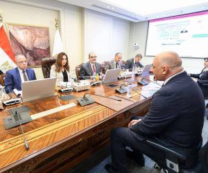 وزيرة التنمية المحلية والبيئة تترأس لجنة الوظائف القيادية لشغل عدد من الوظائف القيادية بالوزارة