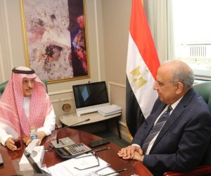 وزير الكهرباء والطاقة المتجددة يبحث مع شركة "أكوا باور" السعودية أوجه التعاون والعمل المشترك