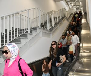 مونوريل شرق النيل يخطف الأنظار ويترسخ كأيقونة للنقل الحديث