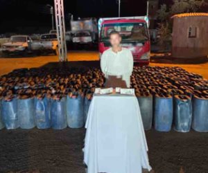 قبل بيعه بالسوق السوداء.. ضبط سيارة محملة بـ 7 أطنان سولار بأسوان