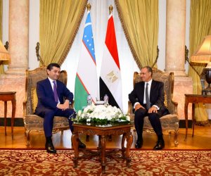 وزير الخارجية يعقد جلسة مباحثات موسعة مع وزير خارجية جمهورية أوزبكستان