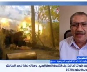 أستاذ علوم سياسية: تصريحات زيلينسكى بشأن الانضمام الأوروبى للاستهلاك الداخلى