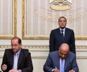رئيس الوزراء يشهد توقيع اتفاق لتمويل مشروعات تدعيم وتطوير شبكة الكهرباء