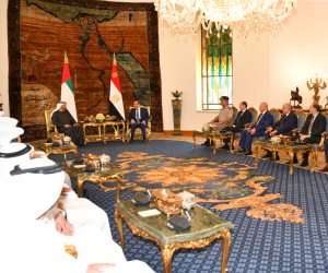 الرئيس السيسى يعقد جلسة مباحثات موسعة مع الشيخ محمد بن زايد بالقاهرة