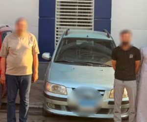 ضبط عنصر جنائي بالقاهرة تخصص نشاطه الإجرامي في سرقة السيارات بأسلوب "المغافلة"