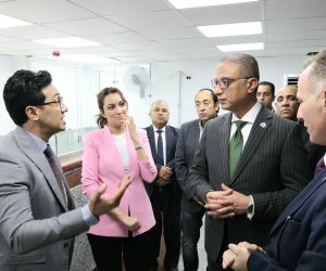 محافظ الجيزة يتفقد التجهيزات الجارية بالمركز التكنولوجي بمدينة الجيزة
