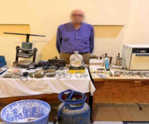 ضبط شخص لانتحاله صفة طبيب وإدارة عيادة "بدون ترخيص" بقصد النصب والاحتيال على المواطنين