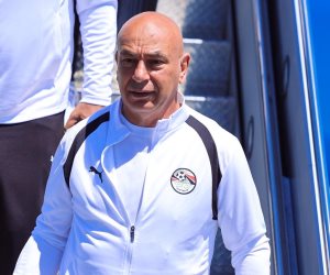 منتخب مصر يحط الرحال في فانكوفر استعدادا لموقعة نيوزيلندا الحاسمة بالمونديال