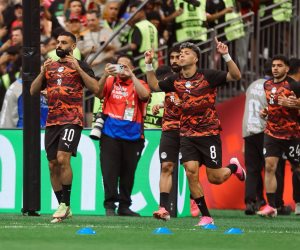 استقبال جماهيري حافل لمنتخب مصر في فانكوفر قبل مواجهة نيوزيلندا بكأس العالم.. فيديو وصور