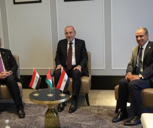 وزراء خارجية مصر والأردن والعراق يعقدون اجتماعاً لآلية التعاون الثلاثي على هامش أعمال الدورة العادية المستأنفة ال165 لمجلس جامعة الدول العربية
