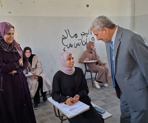 عميد المعاهد الأزهرية في فلسطين يتفقد لجان امتحانات شهادة الثانوية الأزهرية