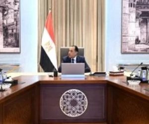 رئيس الوزراء يعقد اجتماعا لبحث التوسع فى إنشاء عدد من محطات الثروة الحيوانية