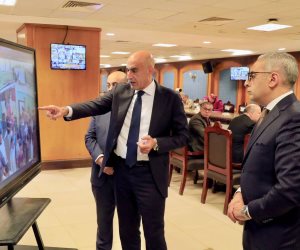 وزير التربية والتعليم يتابع سير امتحانات الثانوية العامة من غرفة العمليات المركزية بالوزارة في ثاني أيام الامتحانات