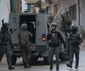 استهداف الهوية والتاريخ.. اقتحام مستوطنين لسبسطية الأثرية وحملة اعتقالات بالضفة