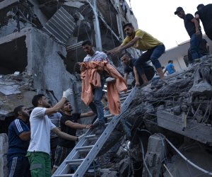 القضية الفلسطينية حاضرة على طاولة المفاوضات مع واشنطن.. وغزة تنزف تحت وطأة الخروقات الإسرائيلية