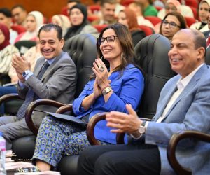 وزيرة الثقافة ومحافظ المنيا يفتتحان الملتقى الإقليمي لأدباء وسط الصعيد