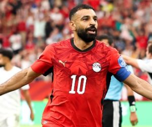 تغيير في تشكيل مصر.. زيزو بدلاً من محمد صلاح أمام إيران
