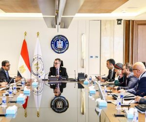 وزير التخطيط يبحث مع نائب رئيس «أفريكسيم بنك» دعم الشركات الناشئة وتعزيز جهود التنمية الشاملة