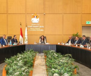 وزيرة الإسكان تترأس اجتماع مجلس إدارة هيئة المجتمعات العمرانية الجديدة وتستعرض استراتيجية عملها بما يواكب مستهدفات الدولة ورؤية مصر 2030