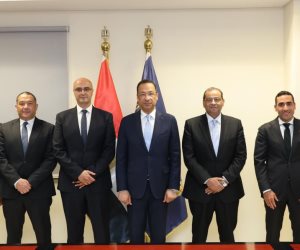 وزير الاتصالات يشهد إطلاق خدمتي "اطمن" و"اطمن على الآخر" لتوفير بيئة إنترنت آمنة للأطفال على الهاتف المحمول 